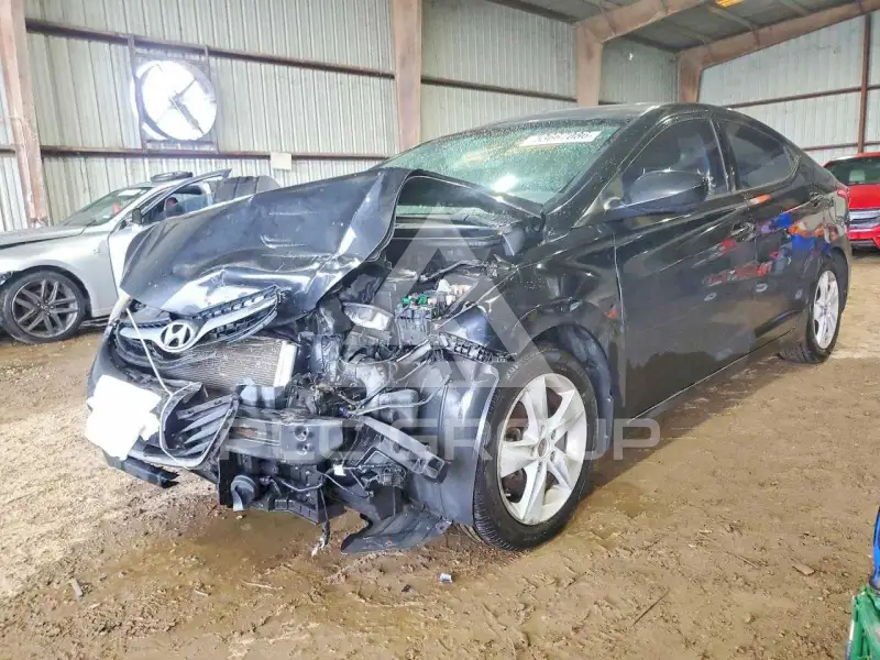 2013 Hyundai Elantra photo