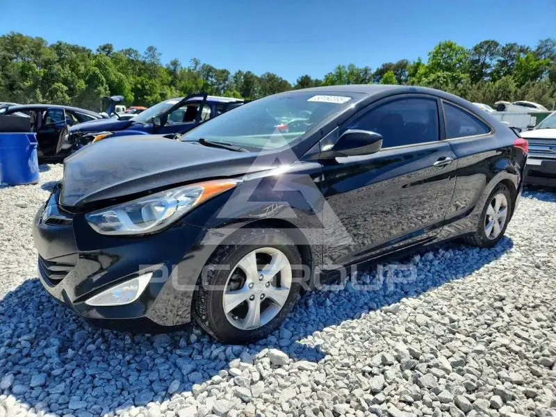 2013 Hyundai Elantra фото