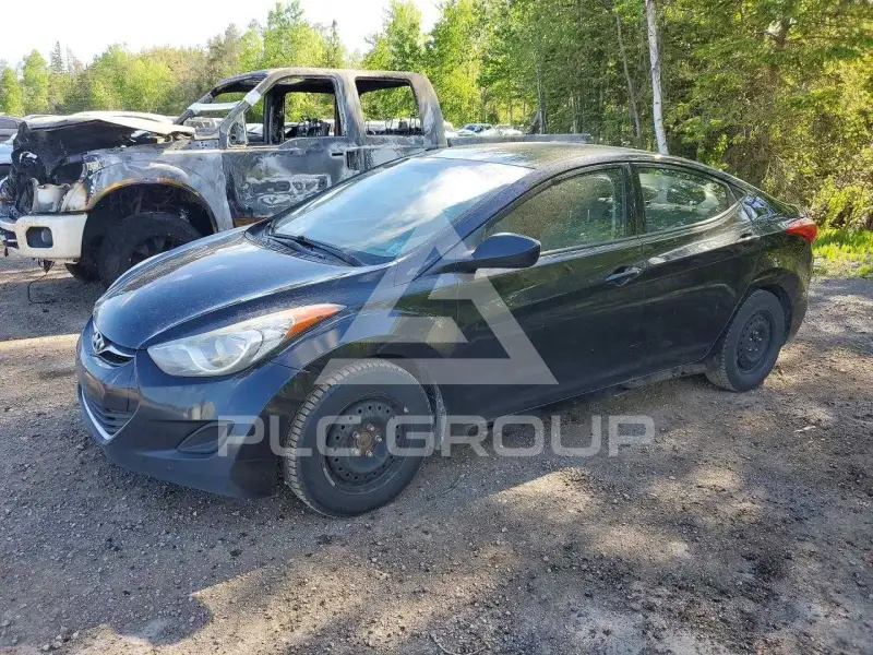 2013 Hyundai Elantra фото