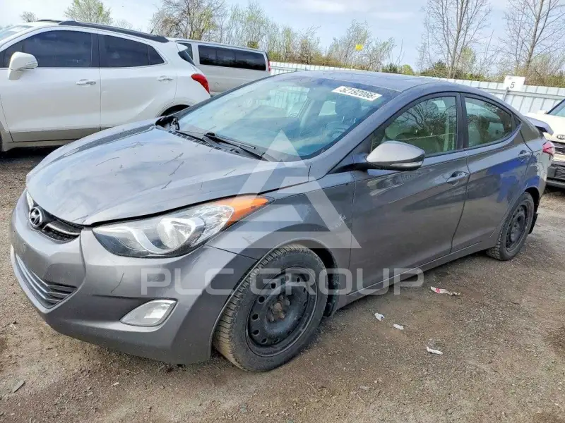 2013 Hyundai Elantra фото