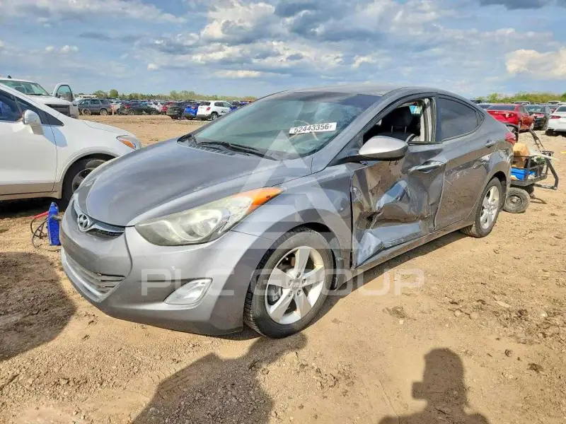 2013 Hyundai Elantra фото