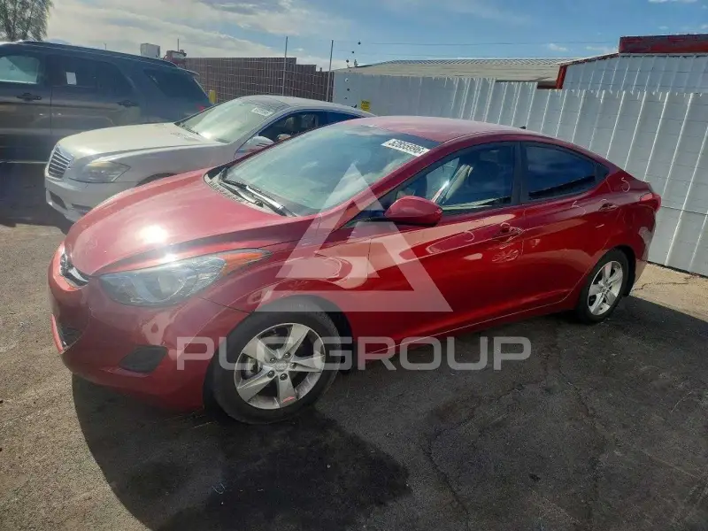 2013 Hyundai Elantra фото