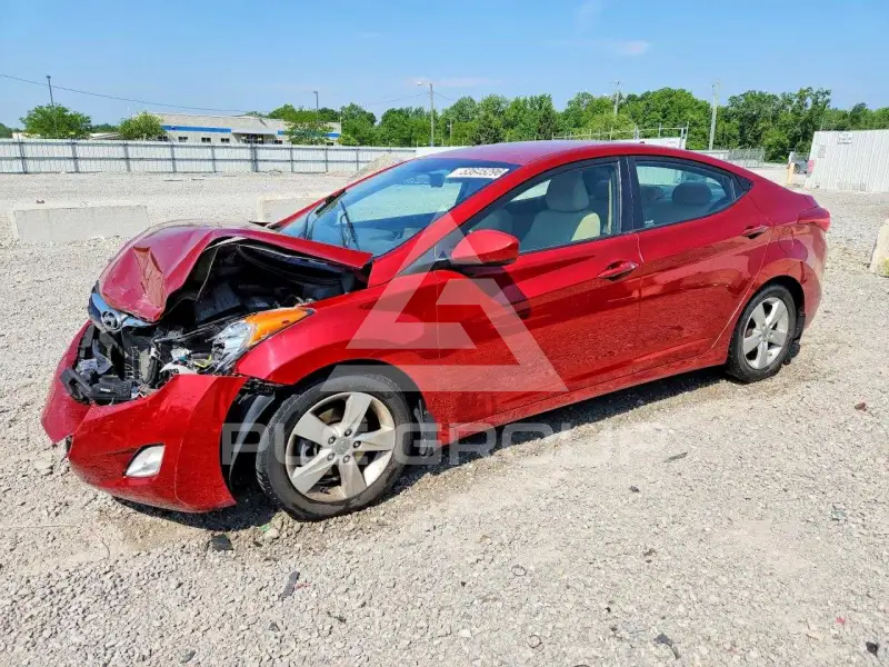 2013 Hyundai Elantra фото