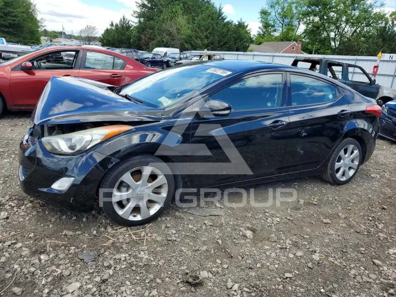 2013 Hyundai Elantra фото