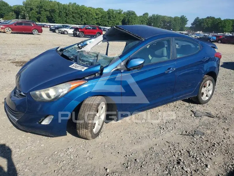 2013 Hyundai Elantra фото