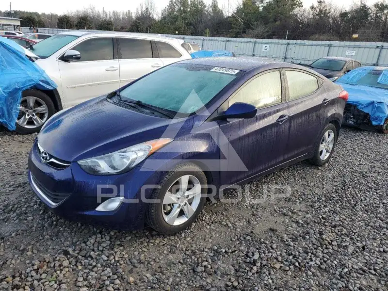 2013 Hyundai Elantra фото