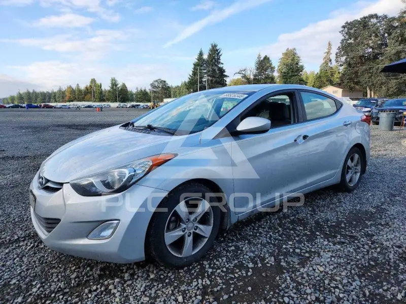 2013 Hyundai Elantra фото