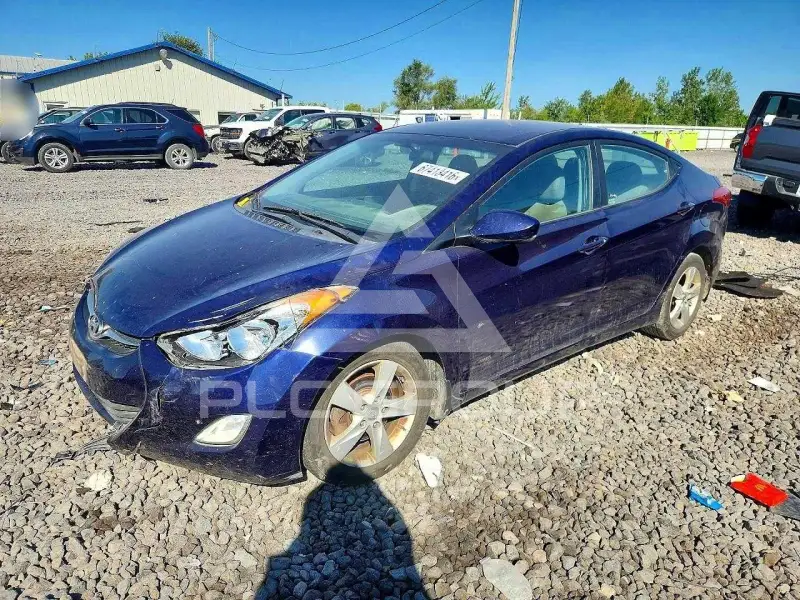 2013 Hyundai Elantra photo
