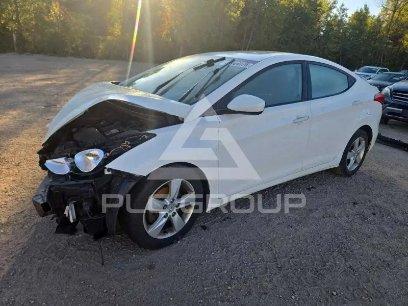 2013 Hyundai Elantra фото