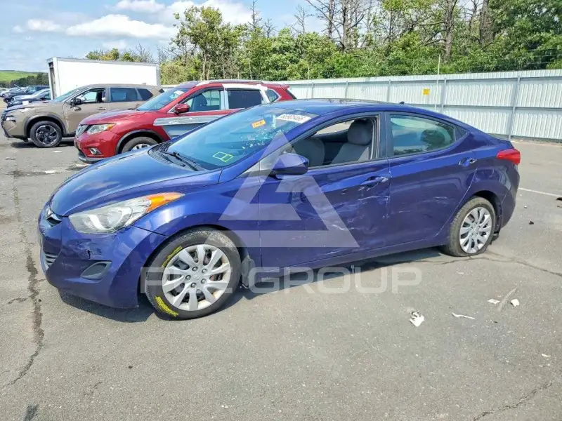 2013 Hyundai Elantra фото