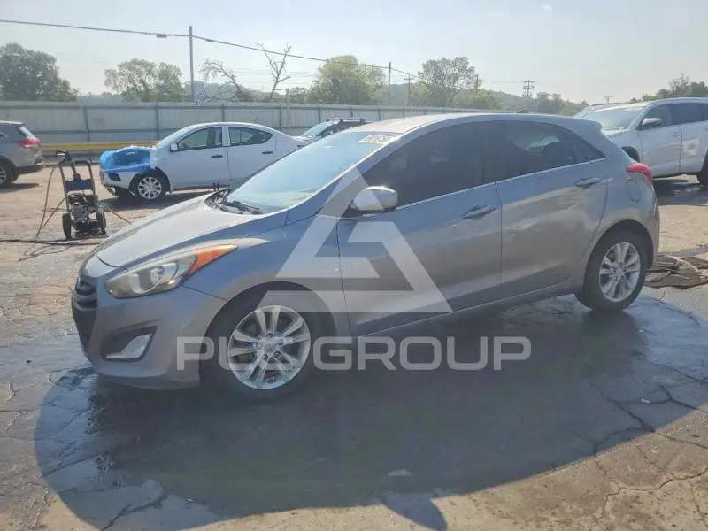 2013 Hyundai Elantra фото