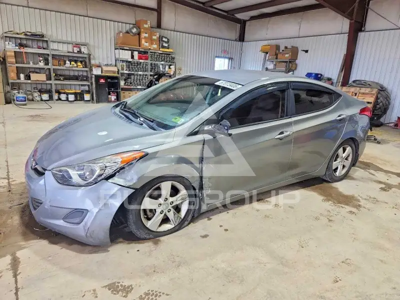 2013 Hyundai Elantra фото