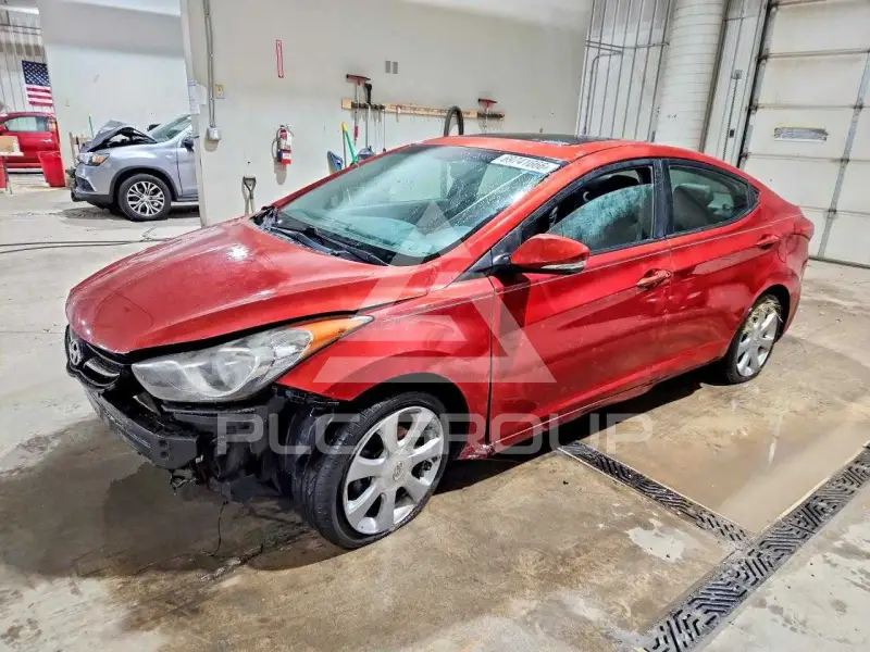 2013 Hyundai Elantra photo