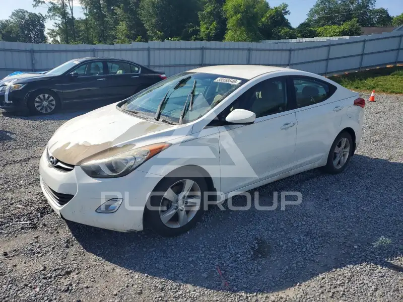2013 Hyundai Elantra фото