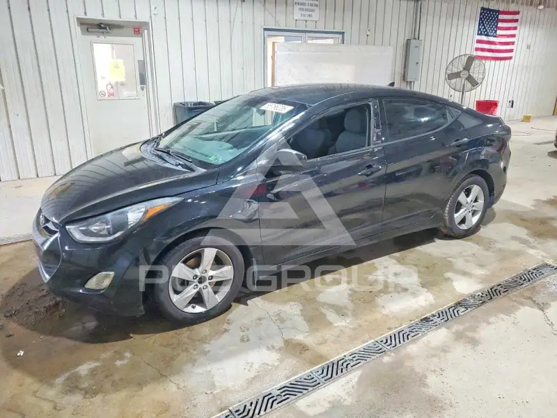 2013 Hyundai Elantra фото