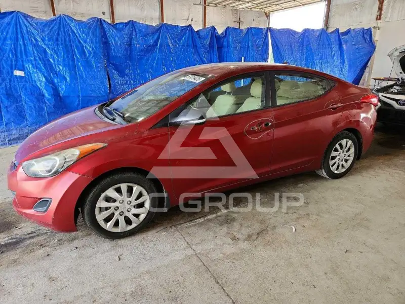 2013 Hyundai Elantra фото