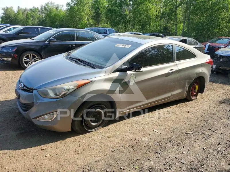 2013 Hyundai Elantra фото