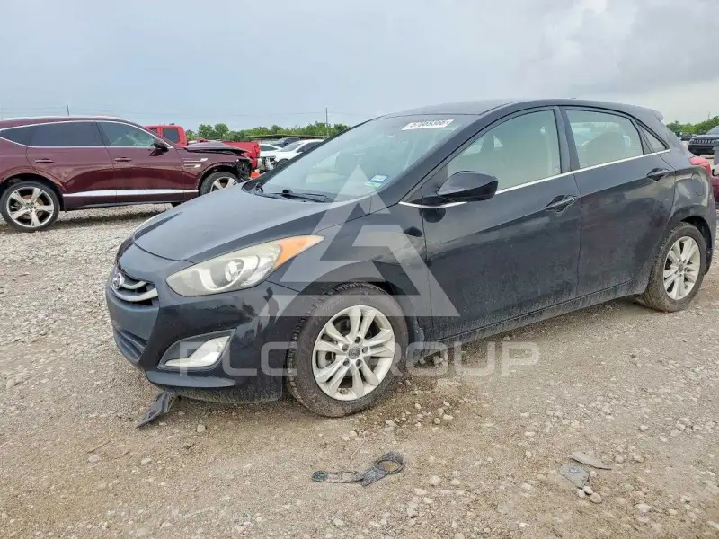 2013 Hyundai Elantra фото