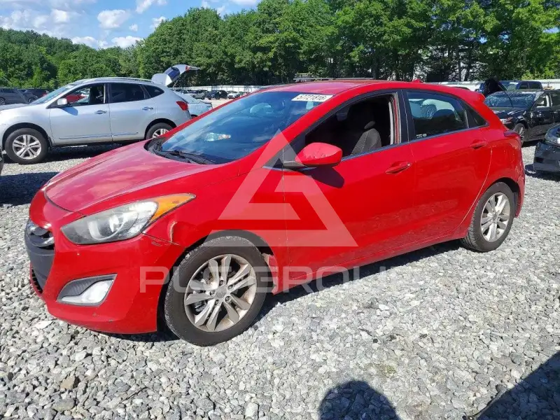 2013 Hyundai Elantra photo