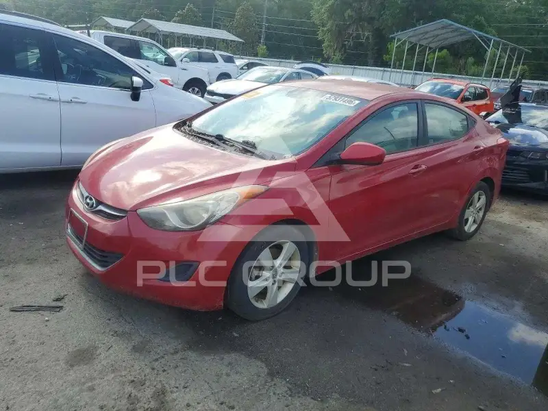 2013 Hyundai Elantra фото