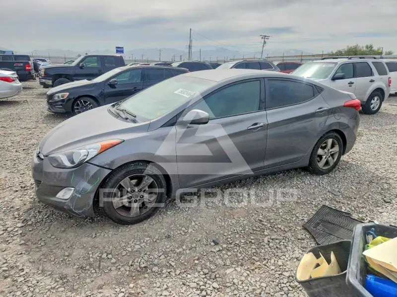 2013 Hyundai Elantra фото