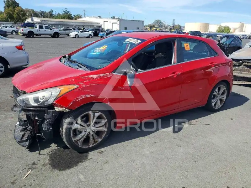 2013 Hyundai Elantra photo