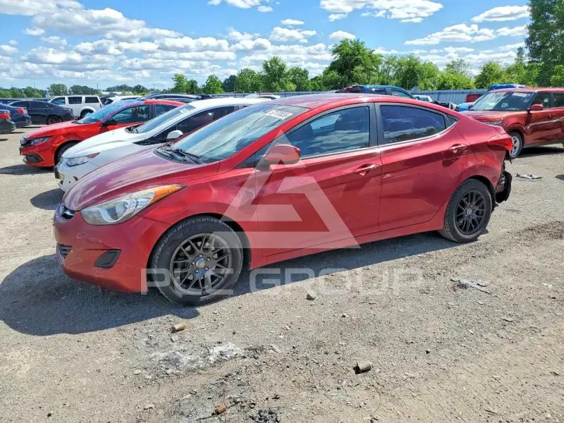 2013 Hyundai Elantra фото
