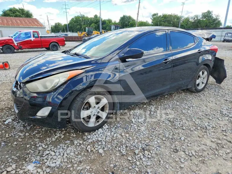 2013 Hyundai Elantra фото