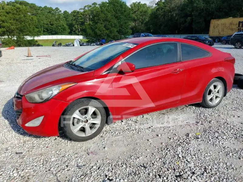 2013 Hyundai Elantra photo