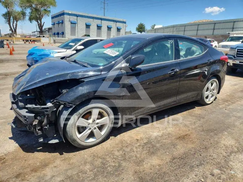 2013 Hyundai Elantra фото
