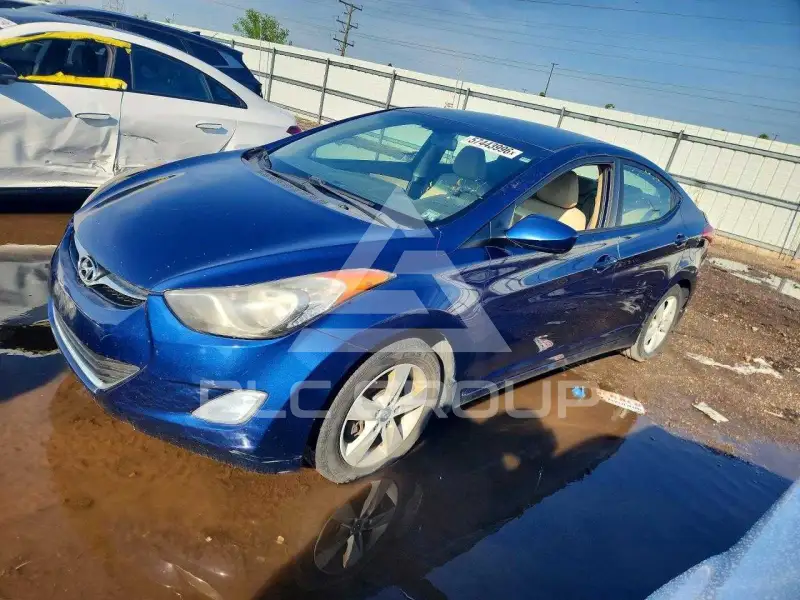 2013 Hyundai Elantra фото