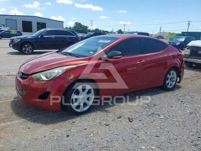 2013 Hyundai Elantra фото