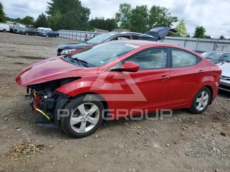 2013 Hyundai Elantra фото