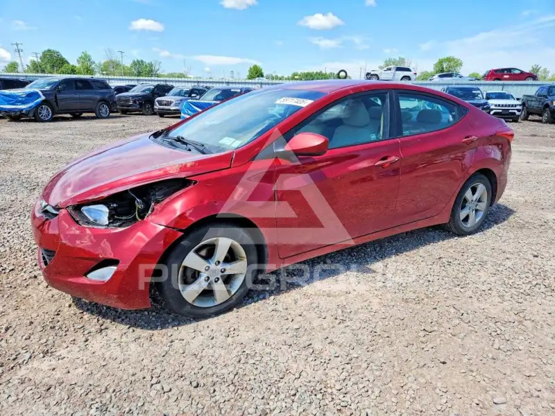 2013 Hyundai Elantra фото