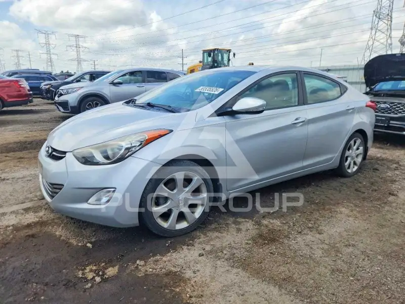 2013 Hyundai Elantra фото