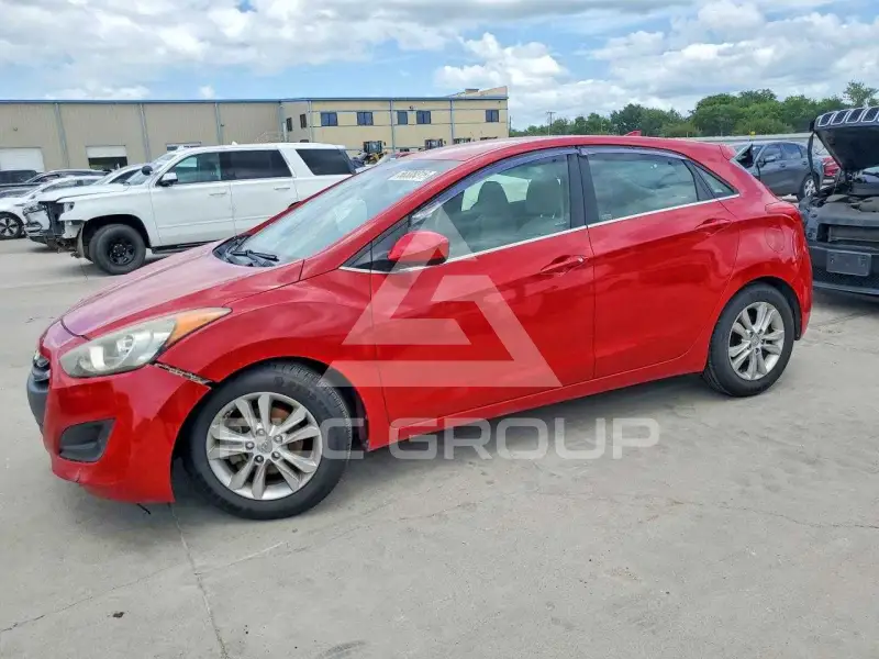 2013 Hyundai Elantra фото