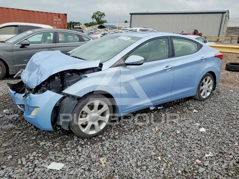 2013 Hyundai Elantra фото