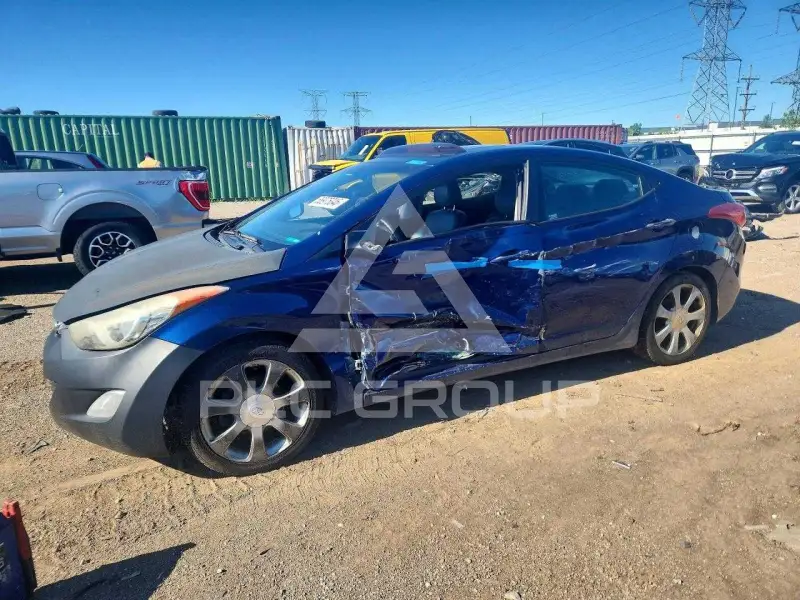 2013 Hyundai Elantra фото