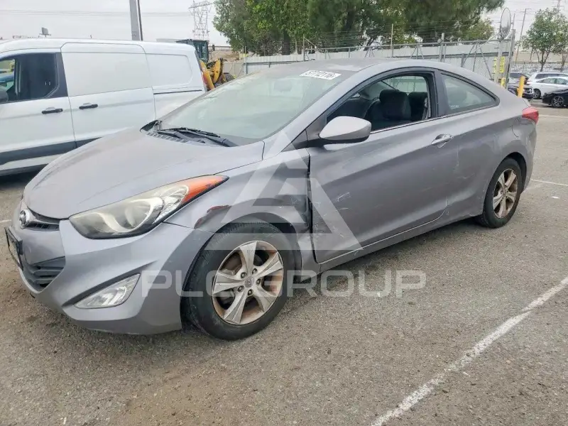 2013 Hyundai Elantra фото