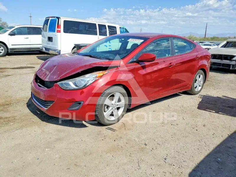 2013 Hyundai Elantra фото