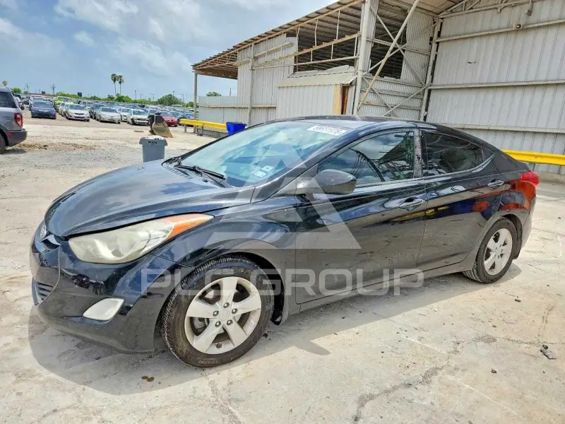 2013 Hyundai Elantra фото