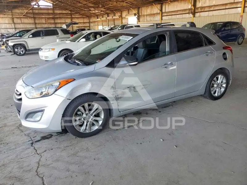 2013 Hyundai Elantra фото