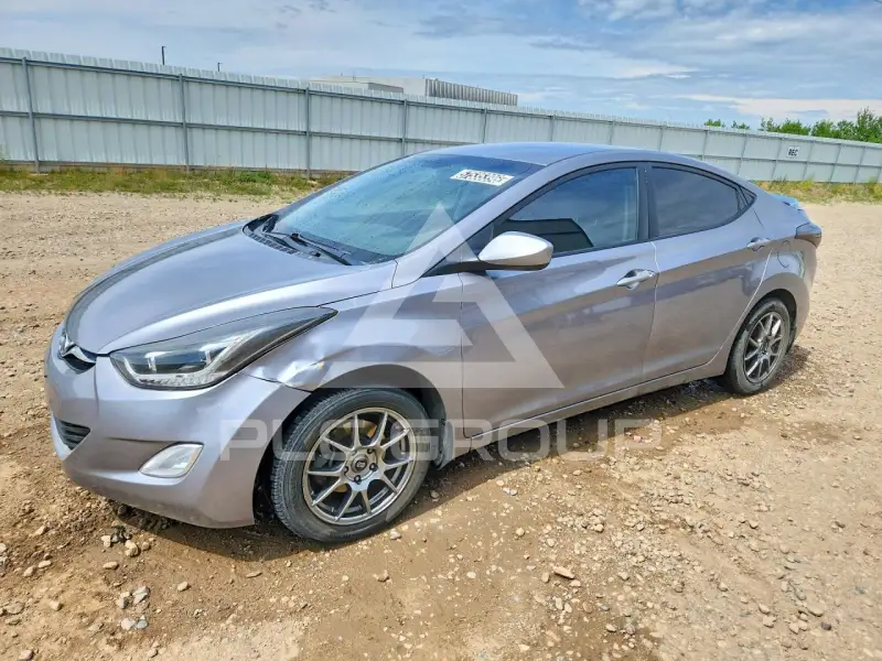 2013 Hyundai Elantra фото