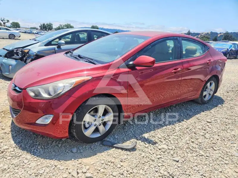 2013 Hyundai Elantra фото