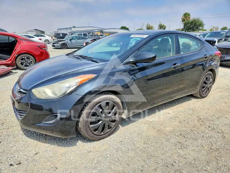 2013 Hyundai Elantra фото