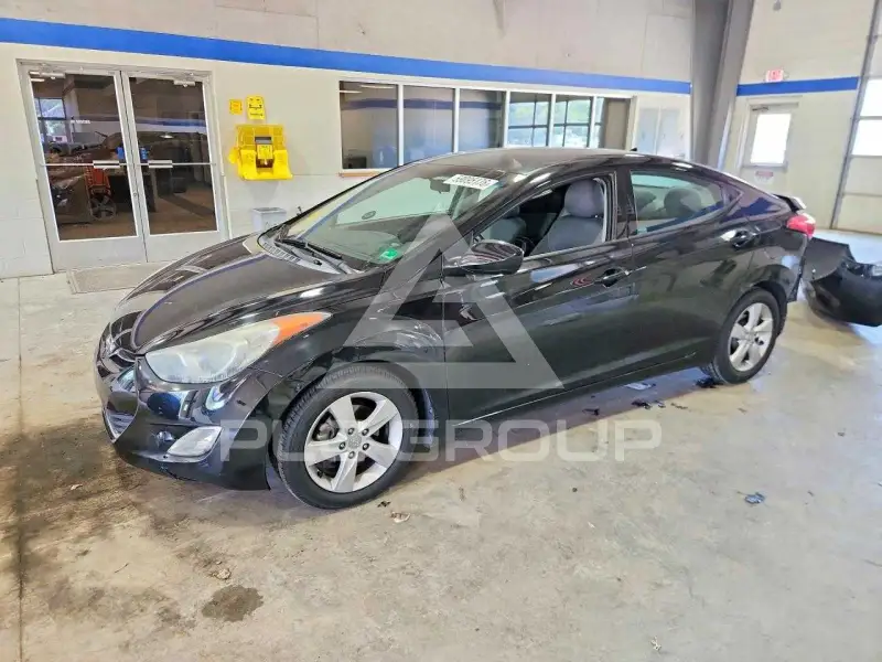 2013 Hyundai Elantra фото