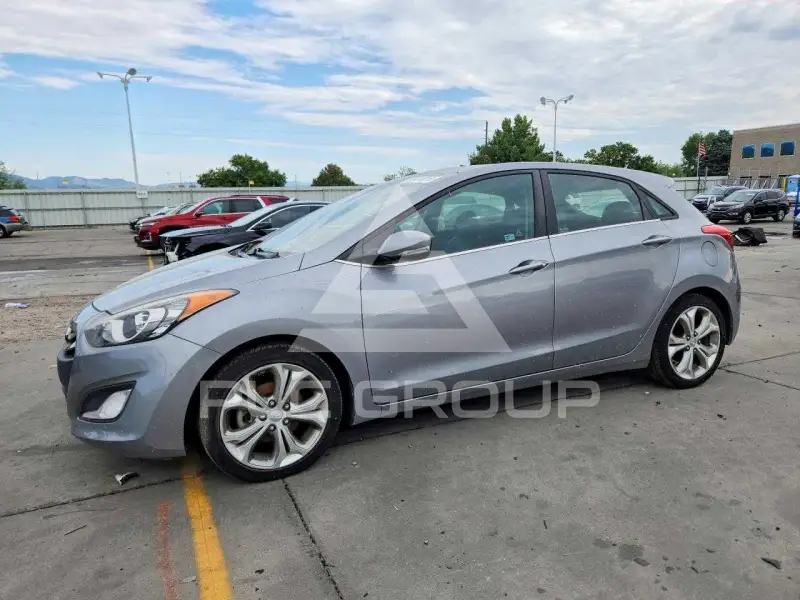 2013 Hyundai Elantra фото