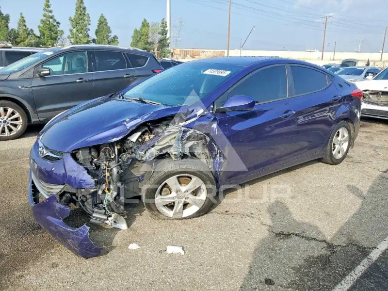 2013 Hyundai Elantra фото