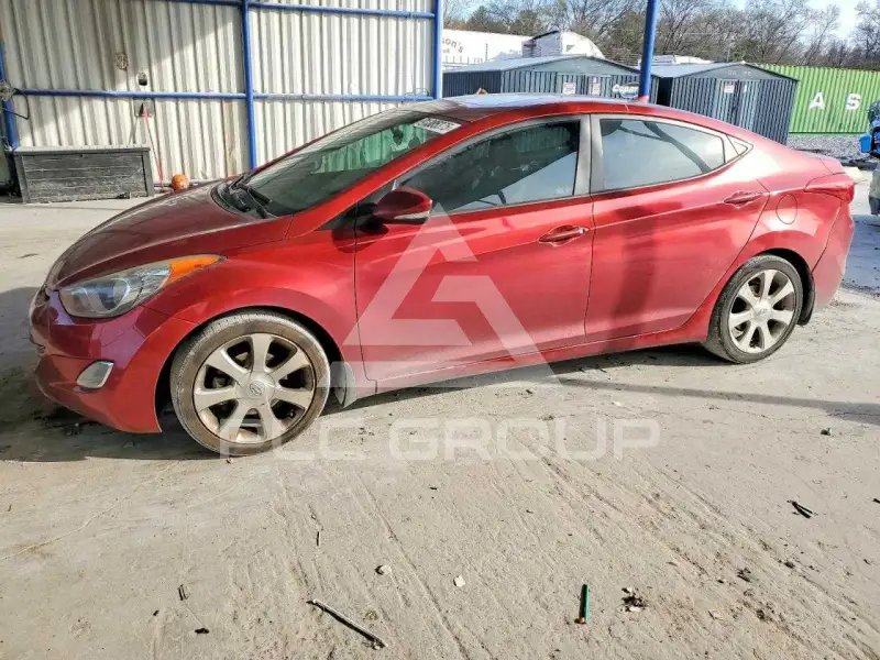 2013 Hyundai Elantra фото