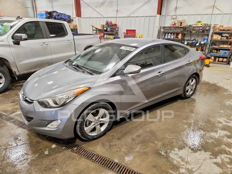 2013 Hyundai Elantra фото